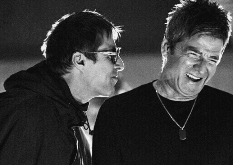 Oasis: Don't Look Back in Anger